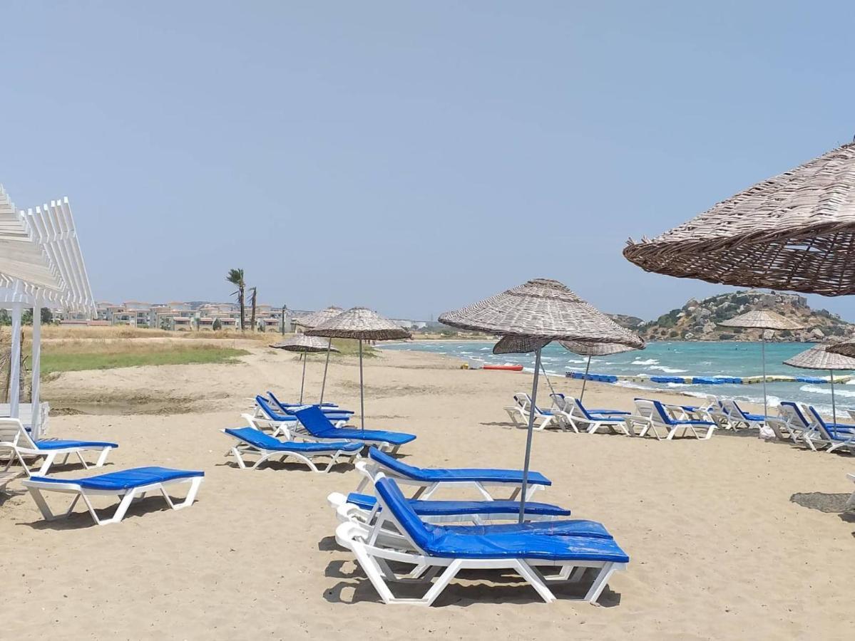 Sunrise Beach Club Gastria Exterior photo