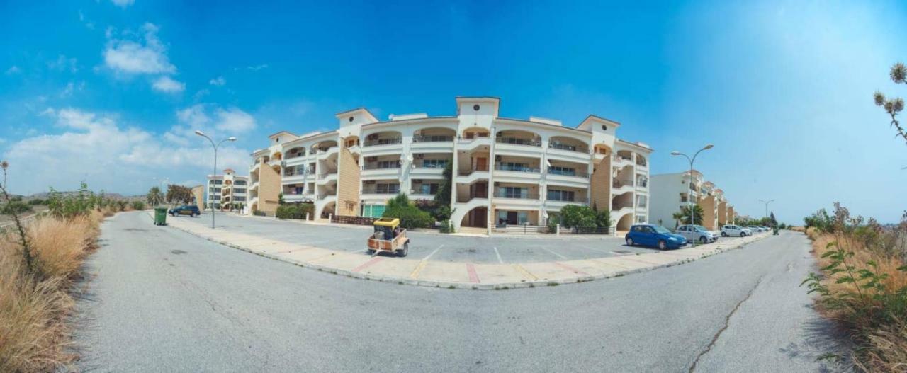 Sunrise Beach Club Gastria Exterior photo